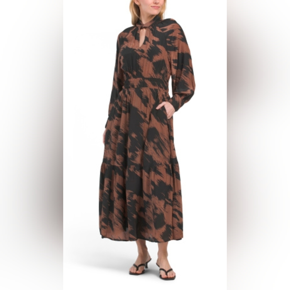 Elan Brown and Black Long Sleeve Maxi Dress
